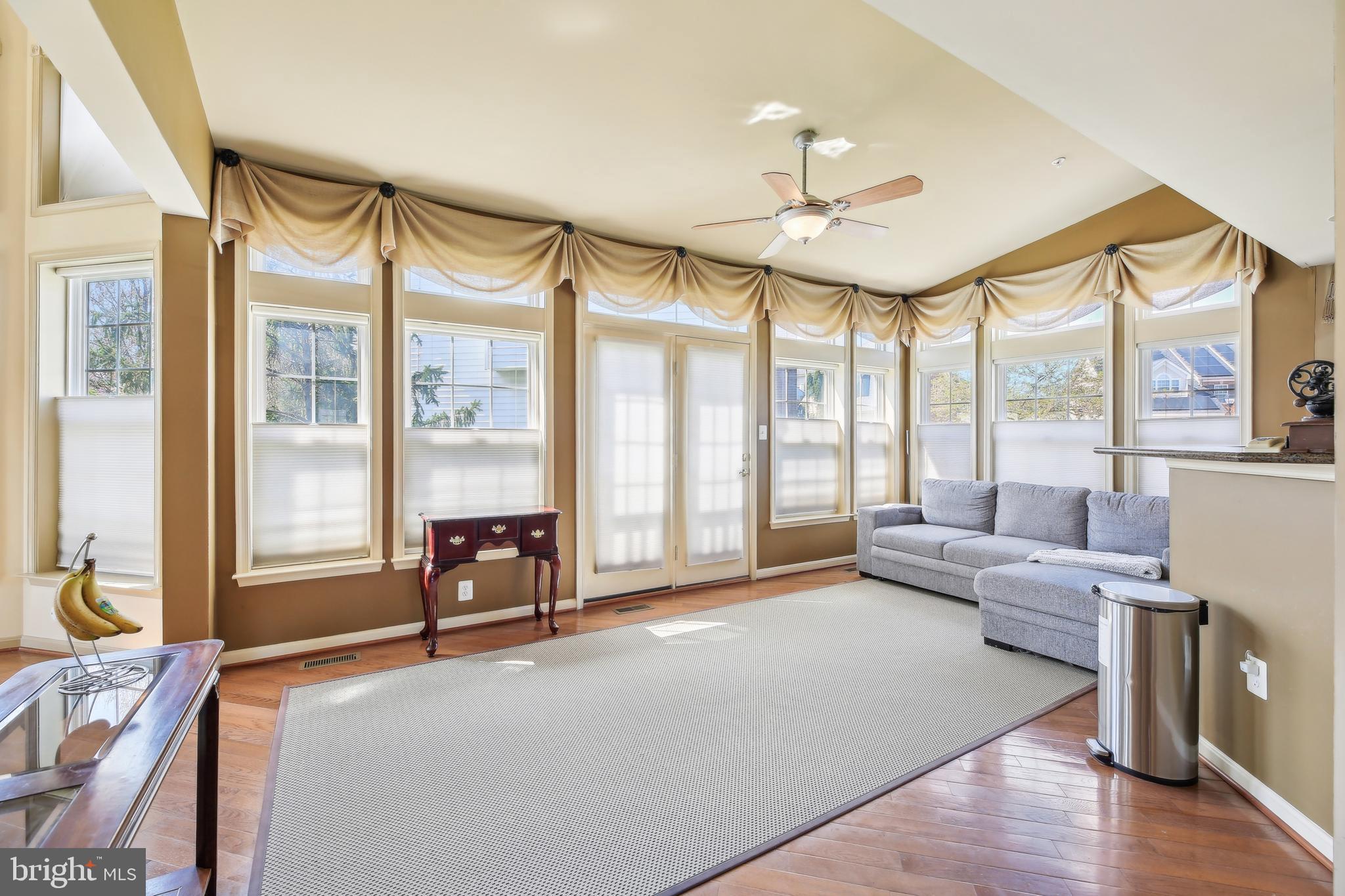WILSHIRE - Residential