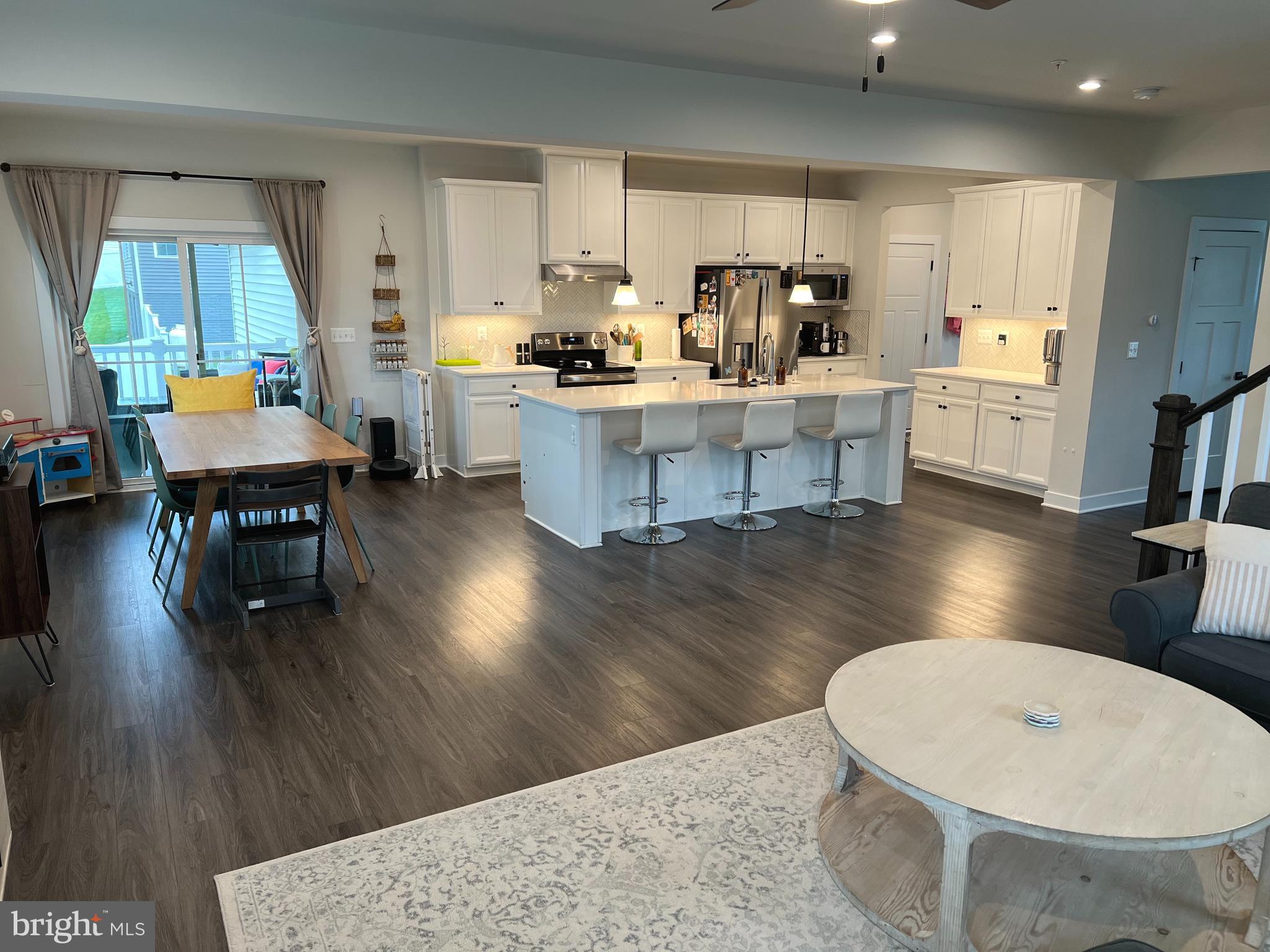 HERITAGE WOODS - Residential Lease