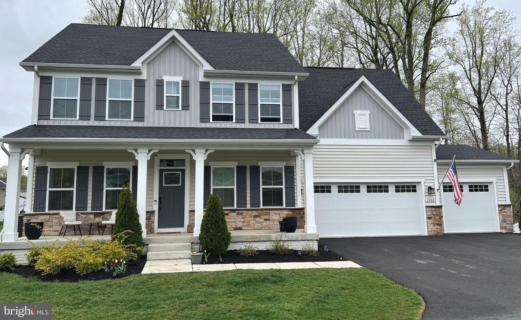 HERITAGE WOODS - Residential Lease