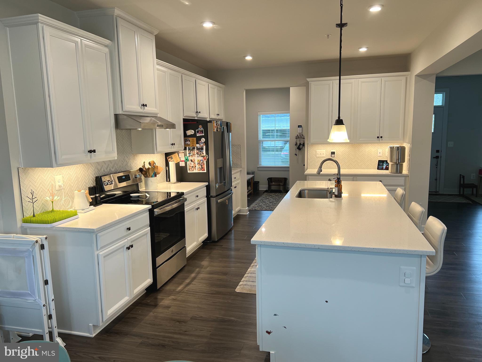 HERITAGE WOODS - Residential Lease