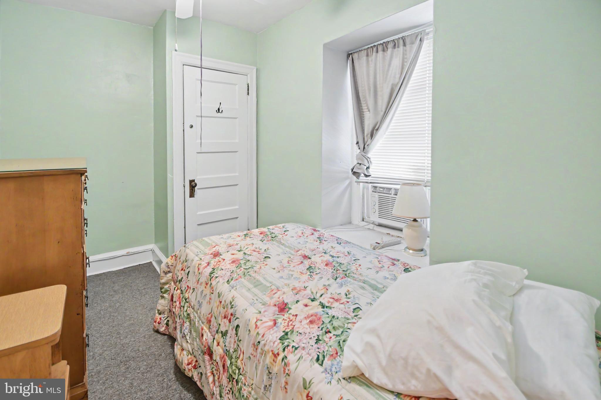 GERMANTOWN - Residential