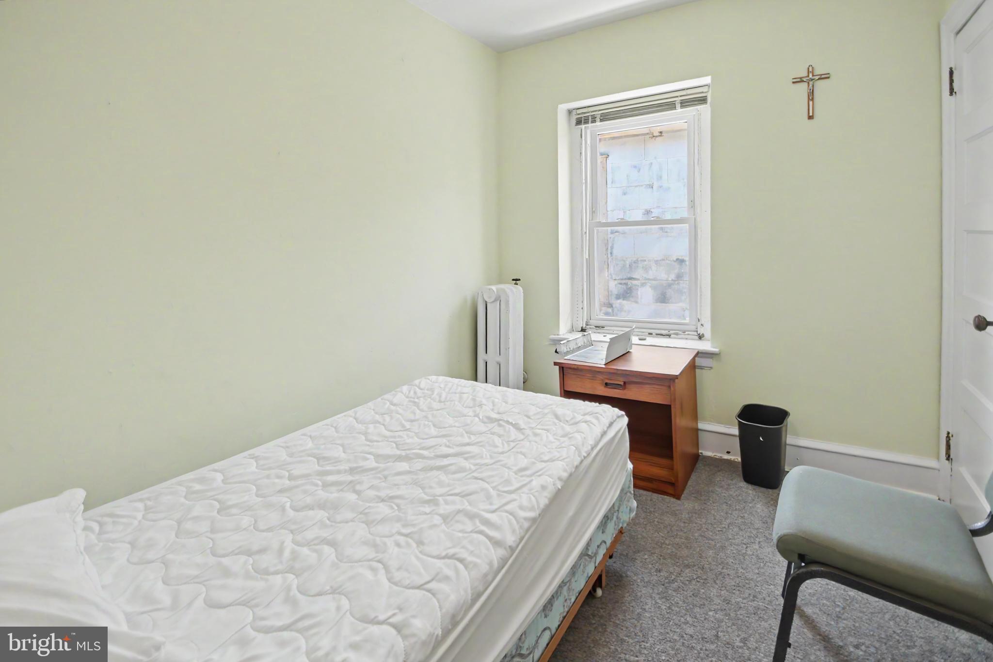 GERMANTOWN - Residential
