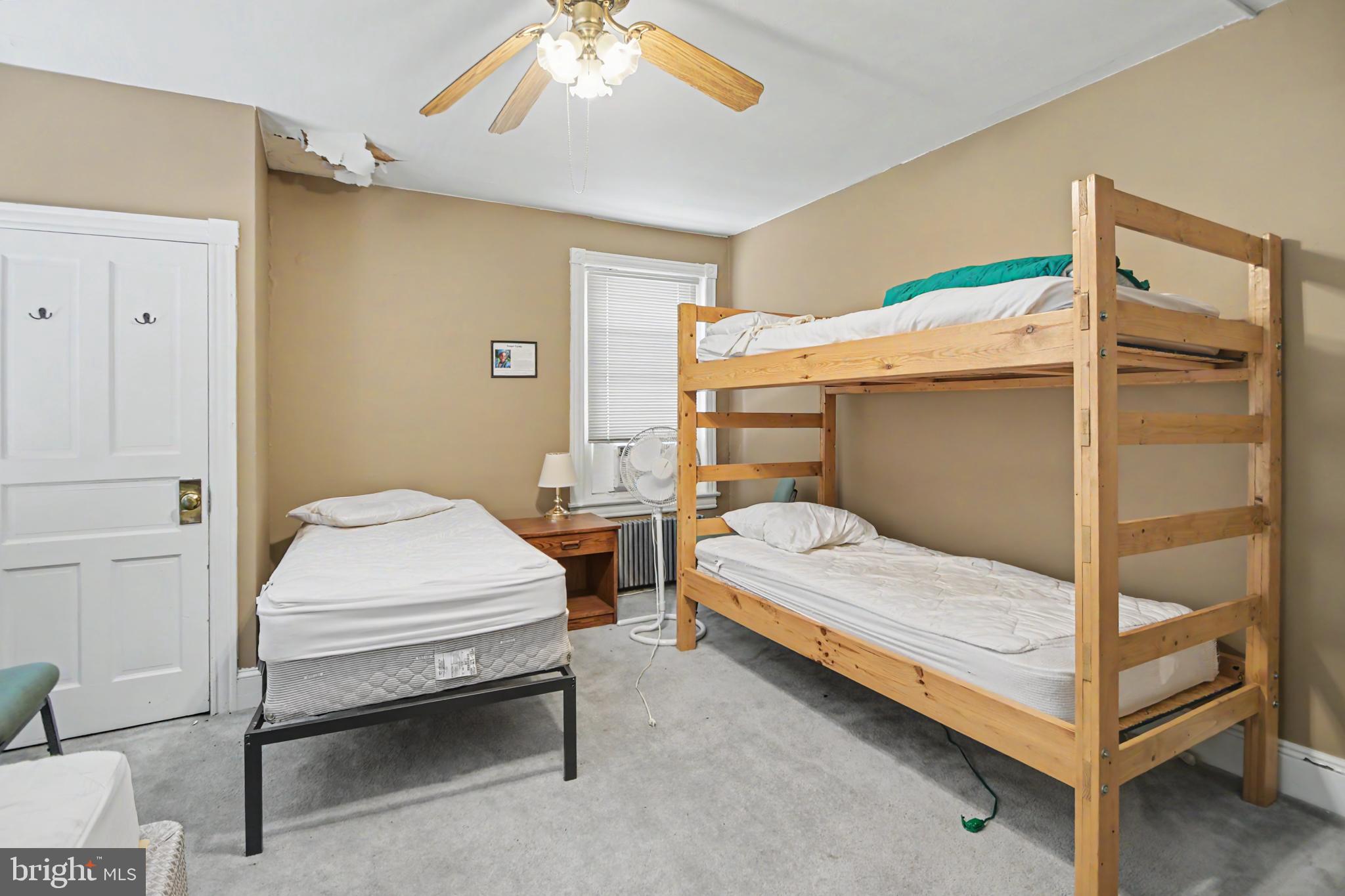 GERMANTOWN - Residential