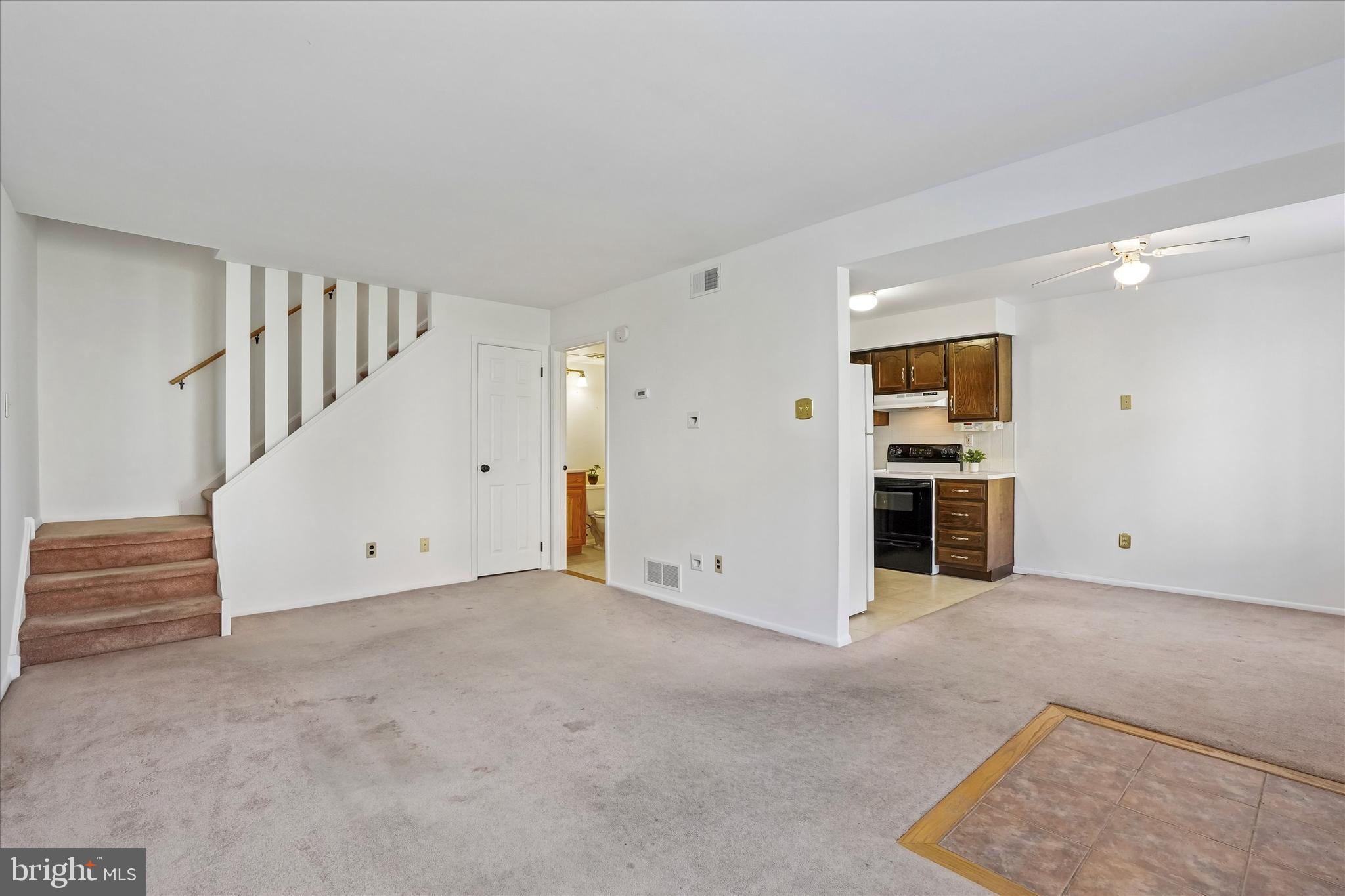 HILLTOP - Residential