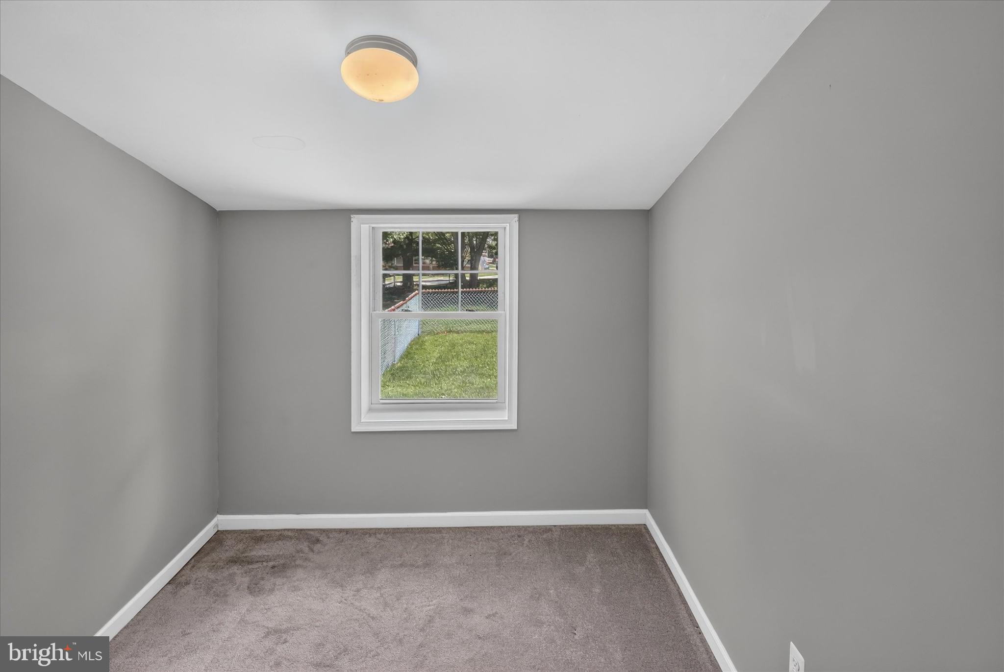 VALLEY FORGE ACRES - Residential