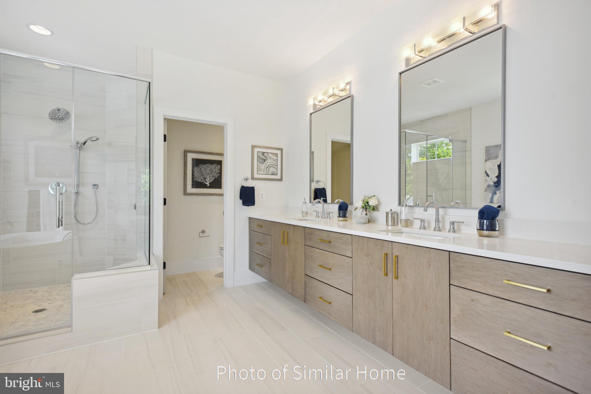 FALLS CHURCH - Residential