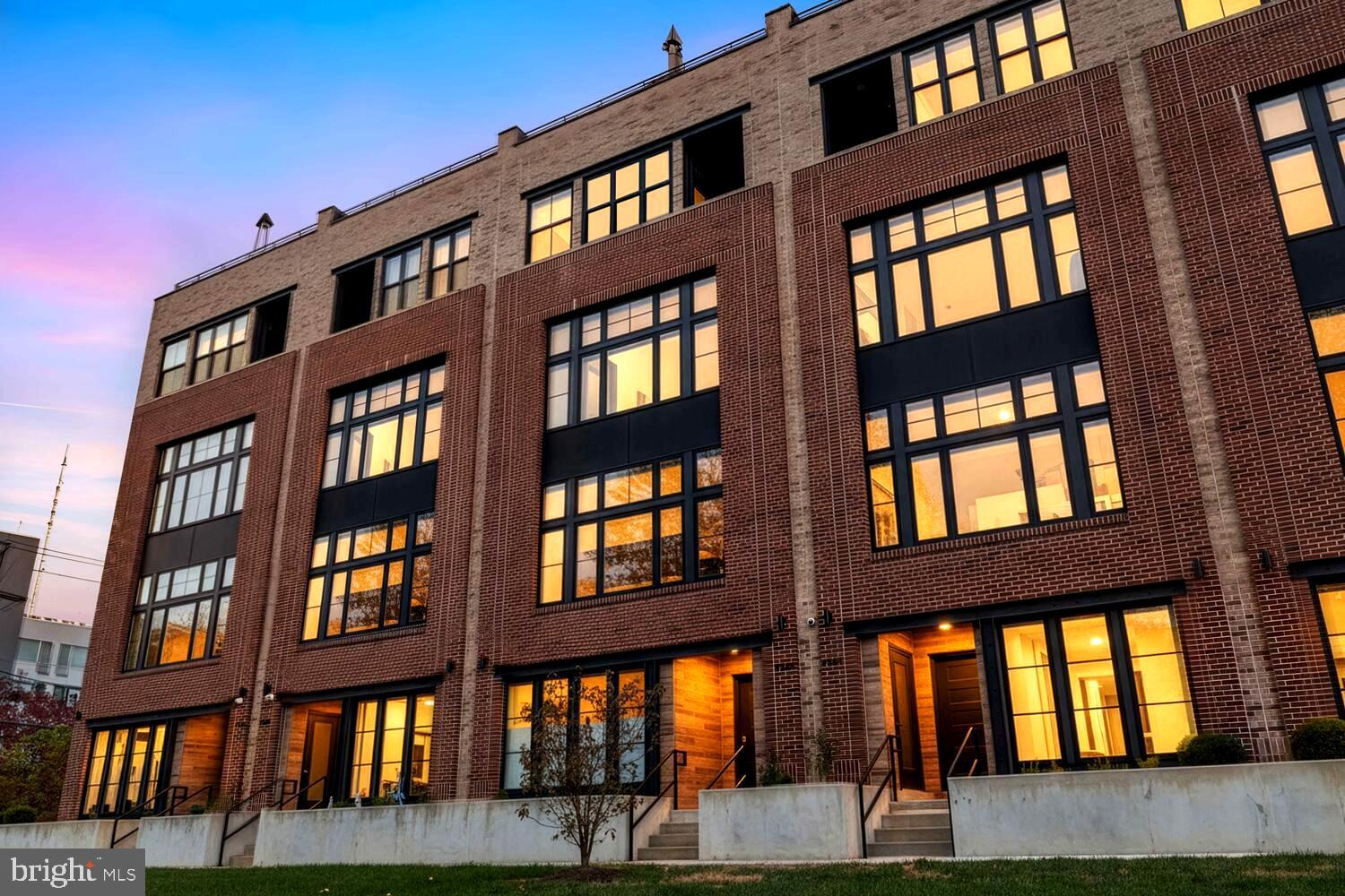 MANAYUNK - Residential