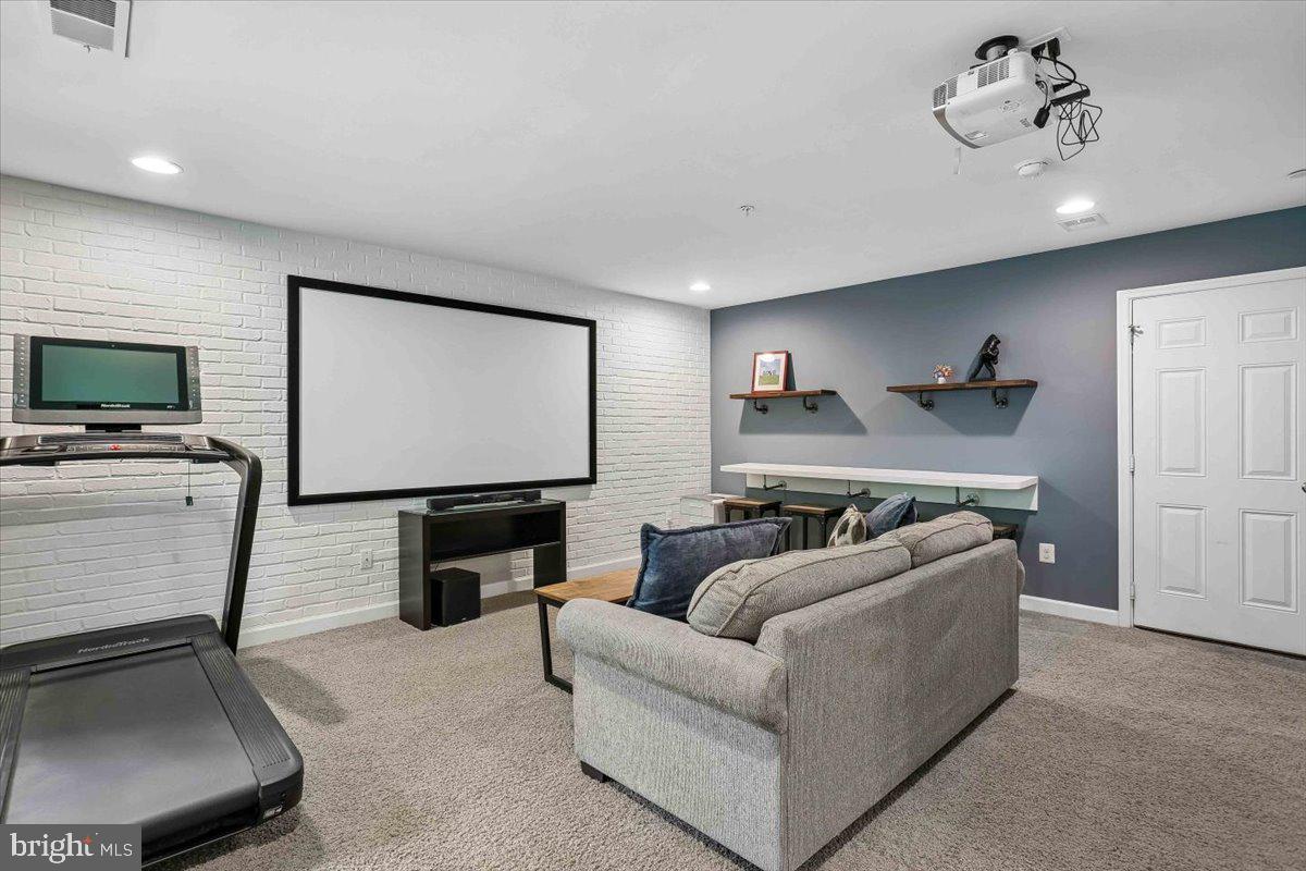 NORBECK CROSSING - Residential