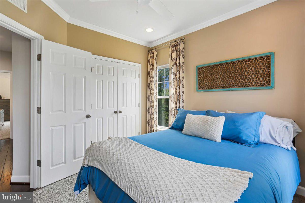 NORBECK CROSSING - Residential