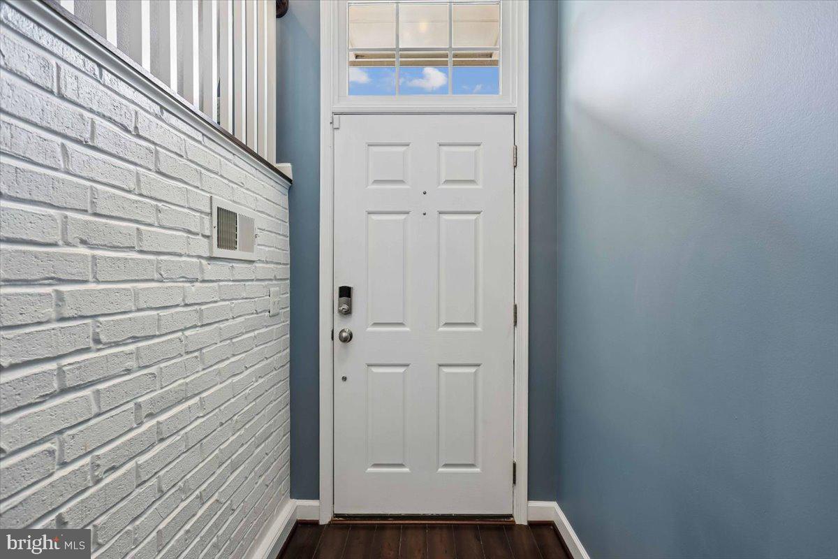 NORBECK CROSSING - Residential