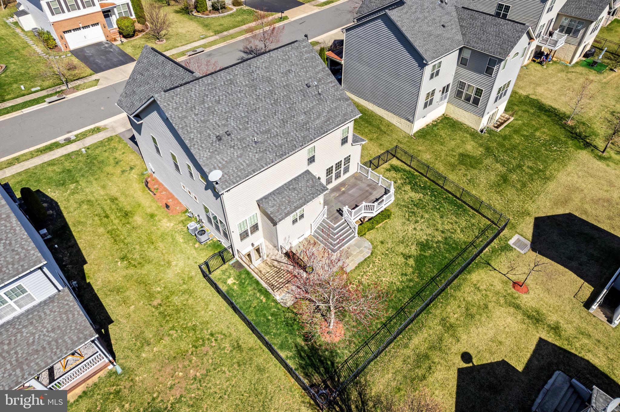 PORT POTOMAC - Residential