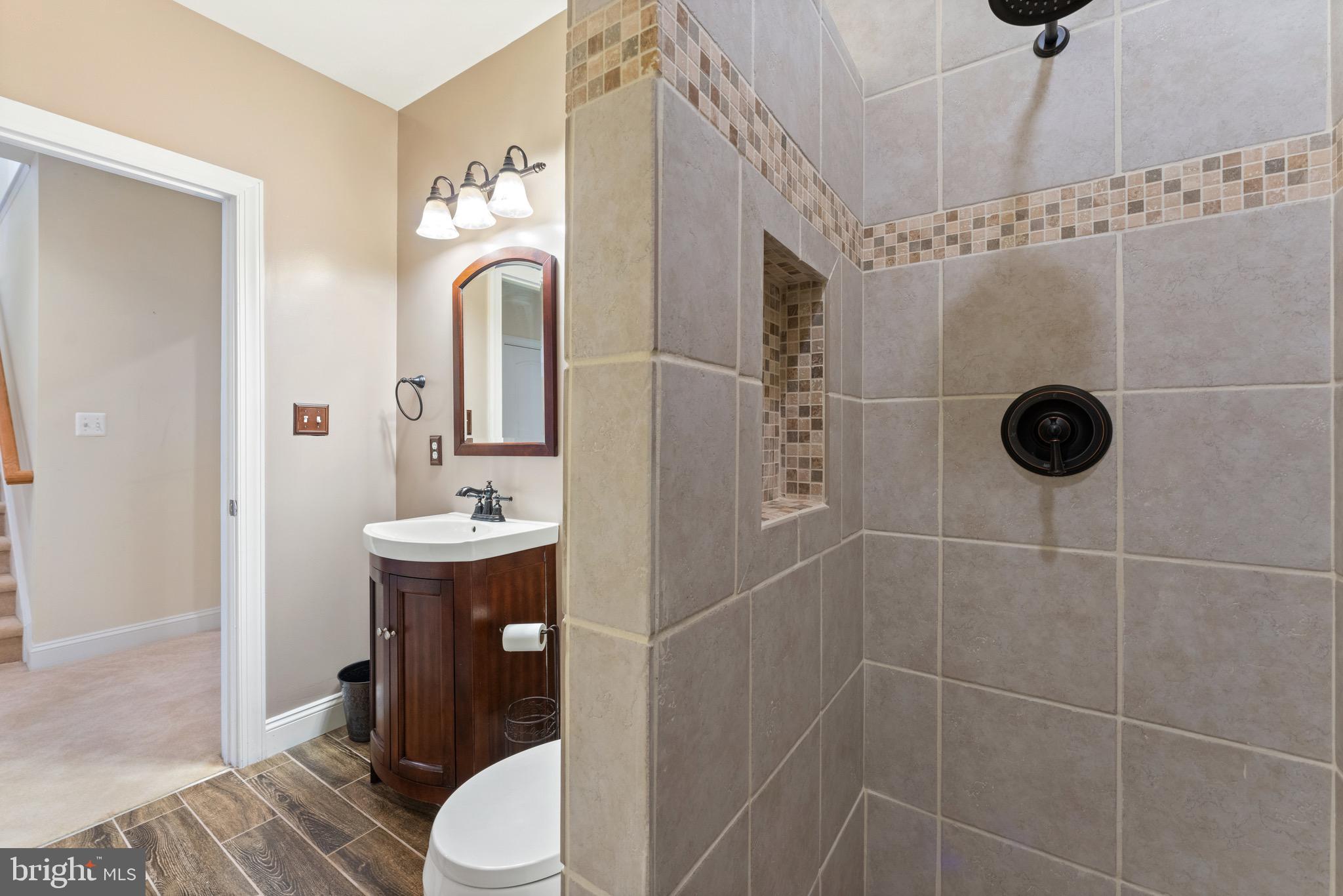 PORT POTOMAC - Residential
