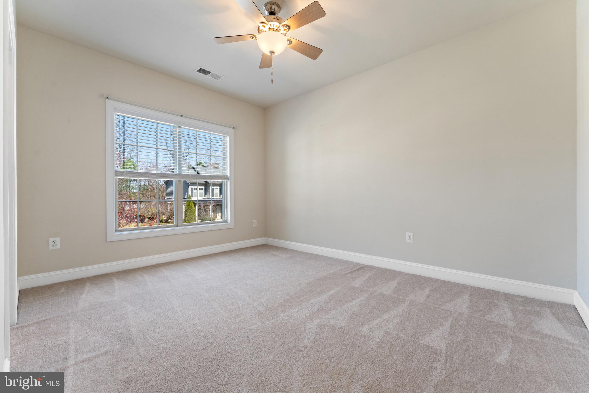 PORT POTOMAC - Residential