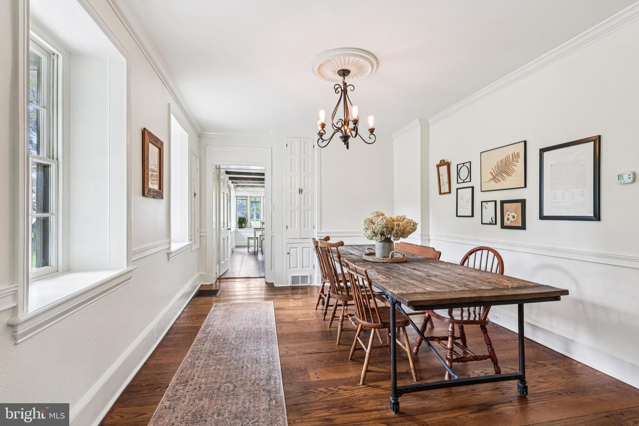 PEBBLE HILL - Residential