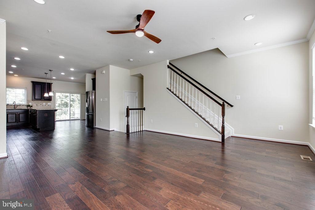 DORCHESTER VIEW - Residential