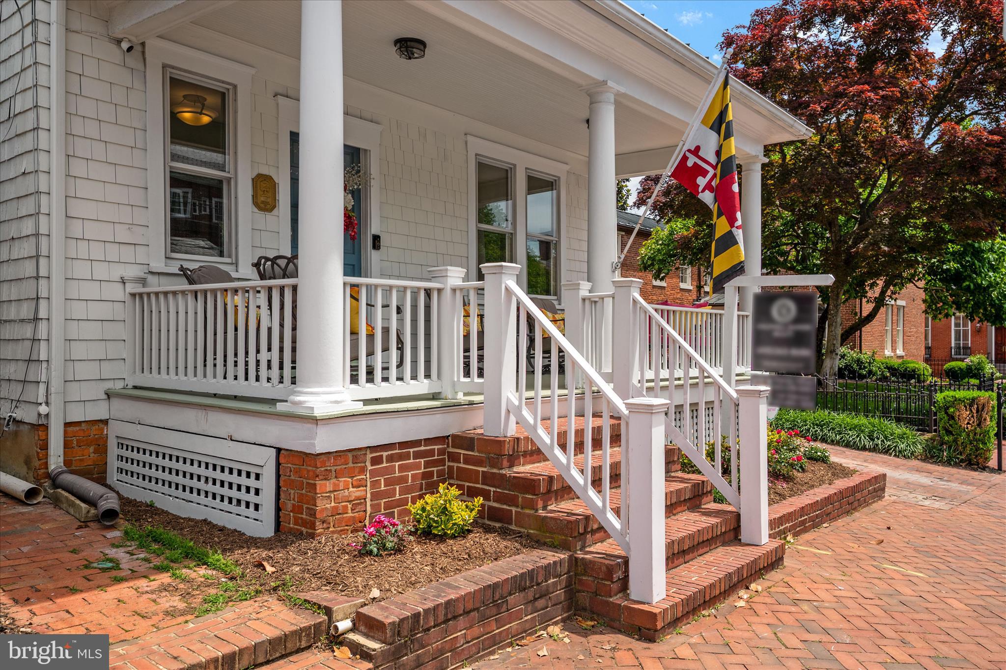 HISTORIC DISTRICT - Residential