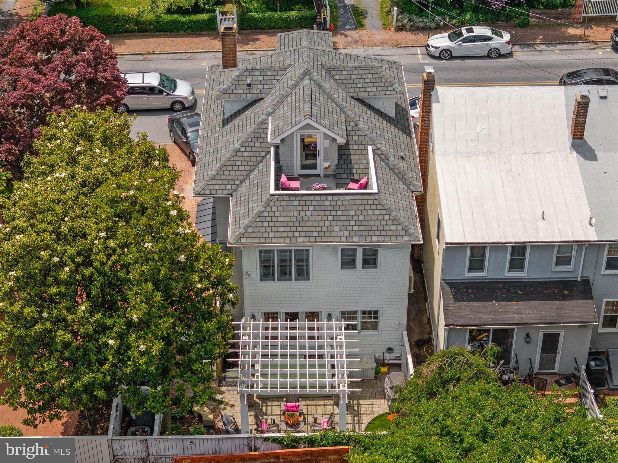 HISTORIC DISTRICT - Residential