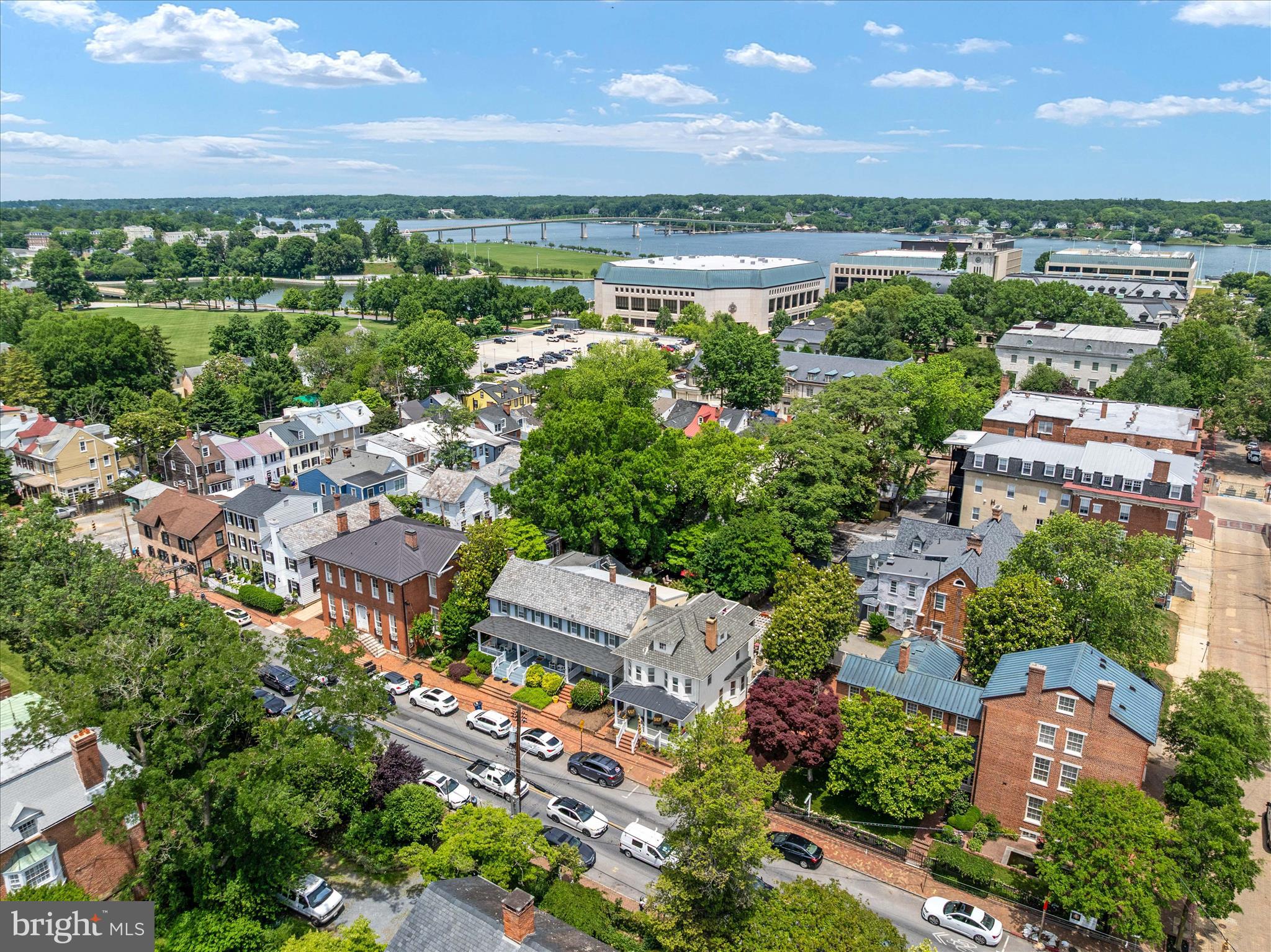 HISTORIC DISTRICT - Residential