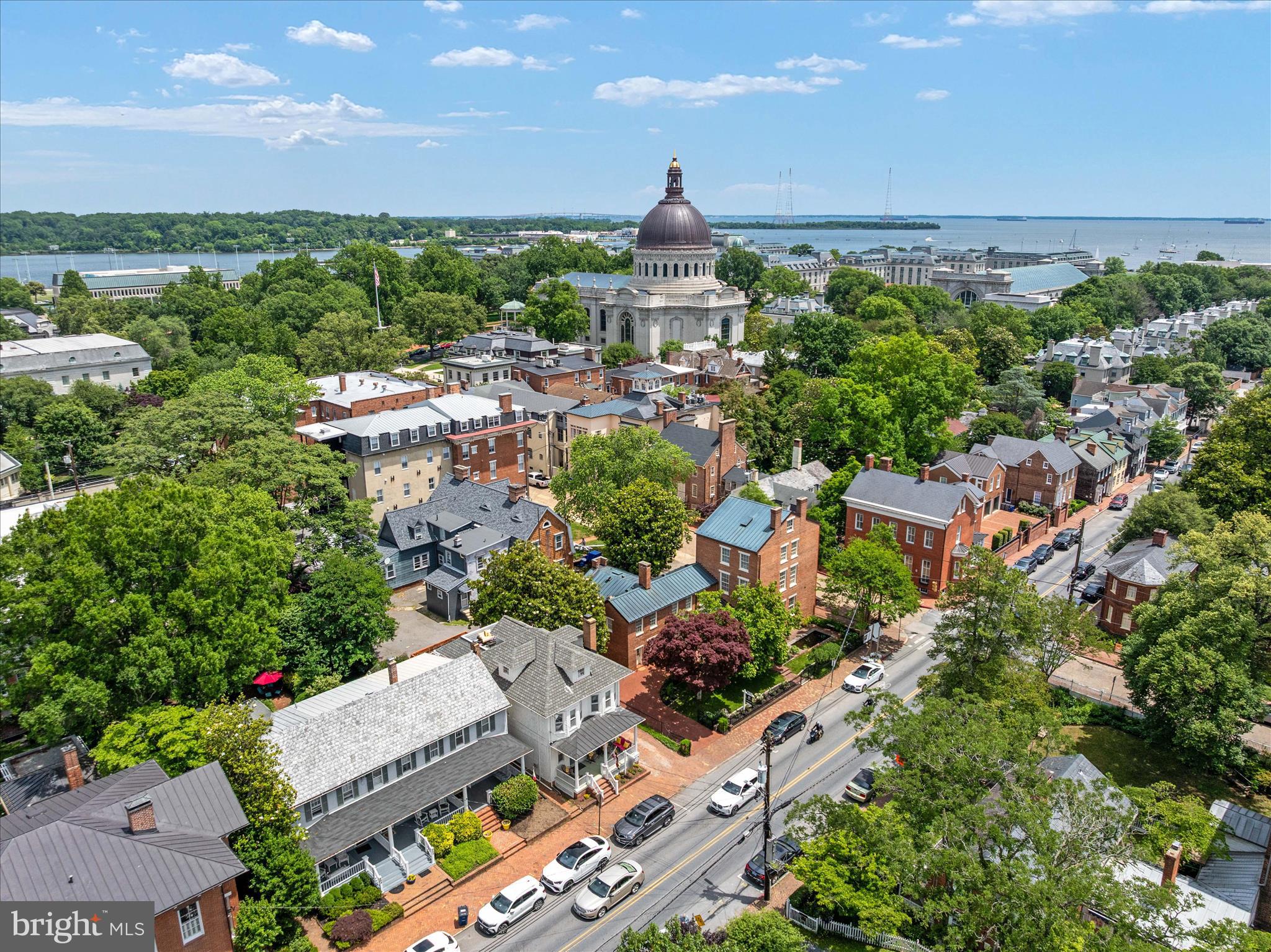 HISTORIC DISTRICT - Residential
