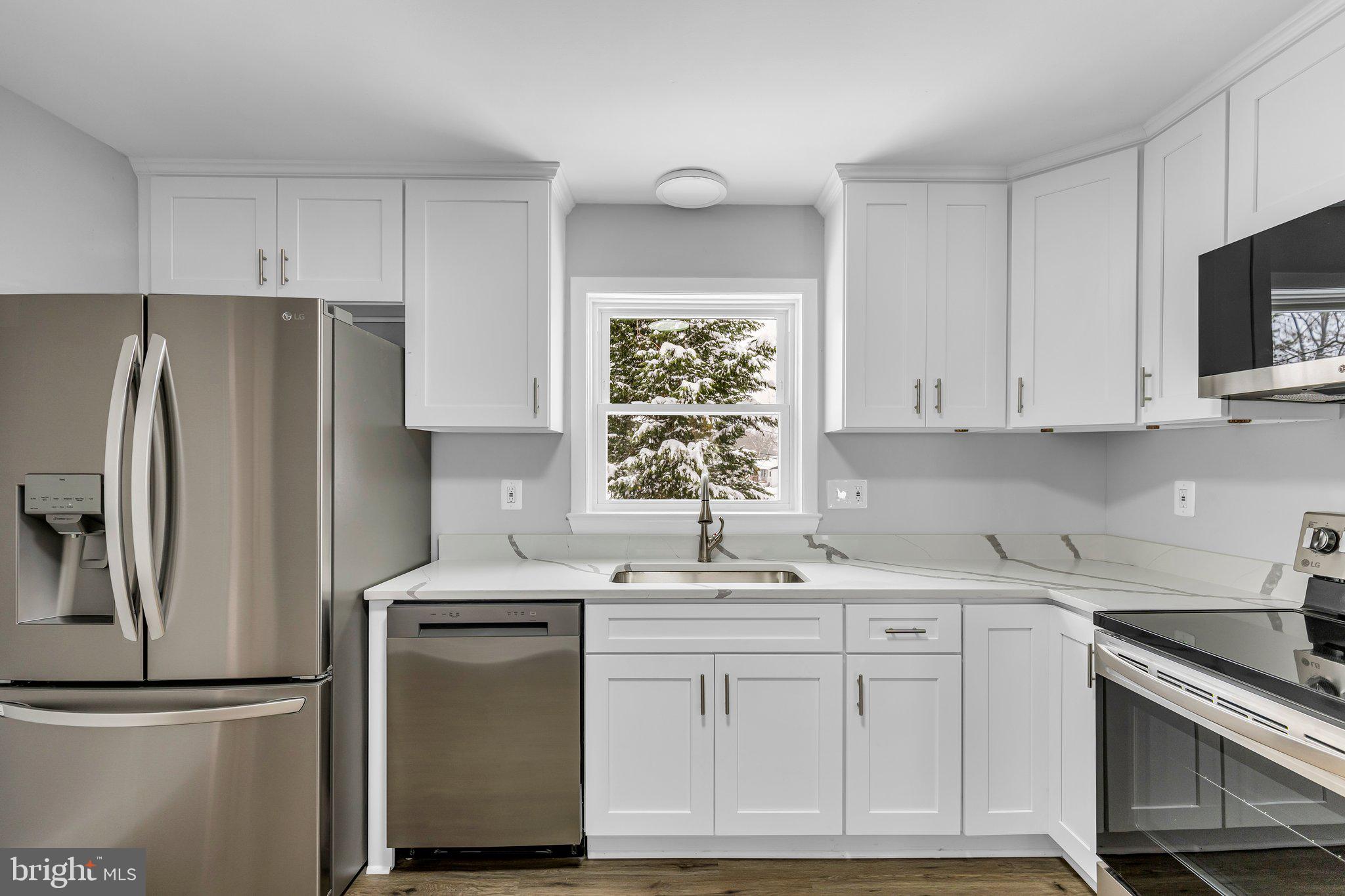 DAVIAN PLACE - Residential