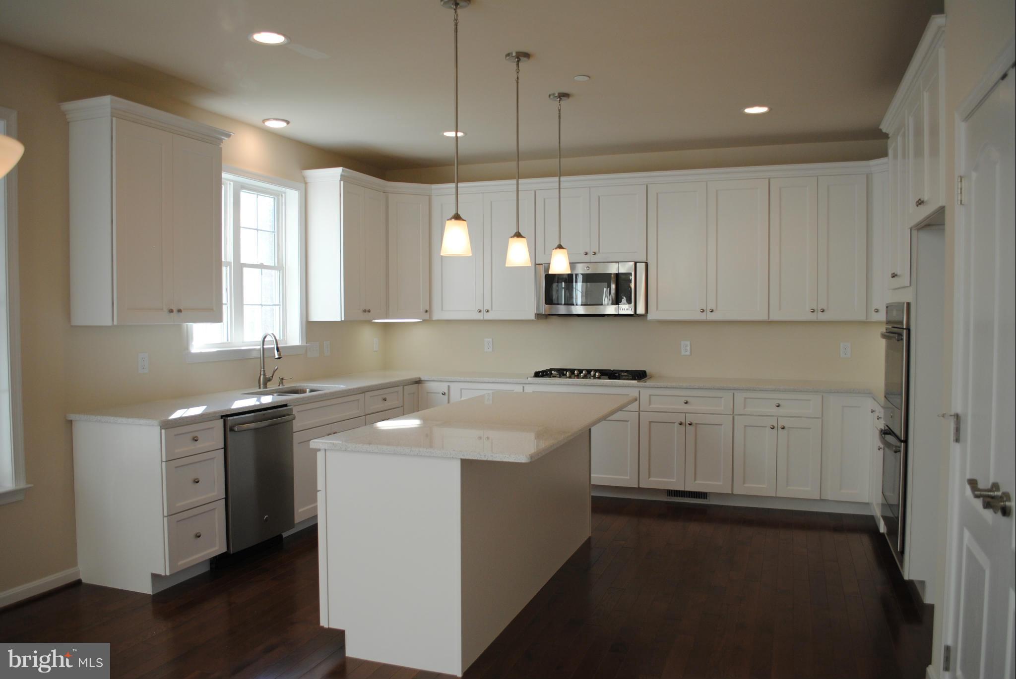 HOLLYBROOK FARM SUB - Residential
