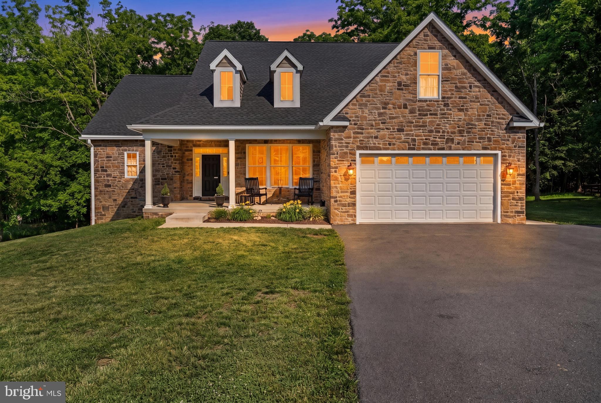 EASTLAND - Residential