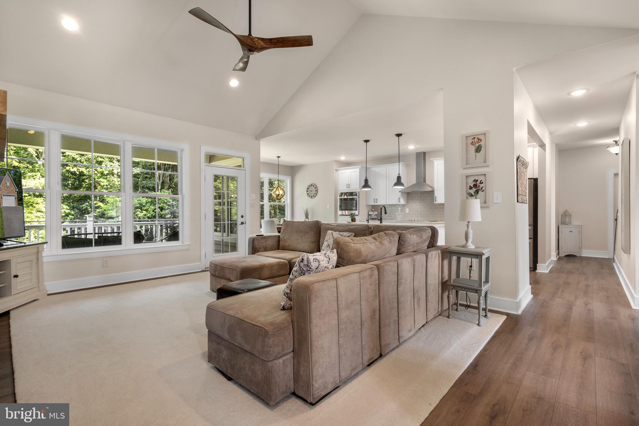 EASTLAND - Residential