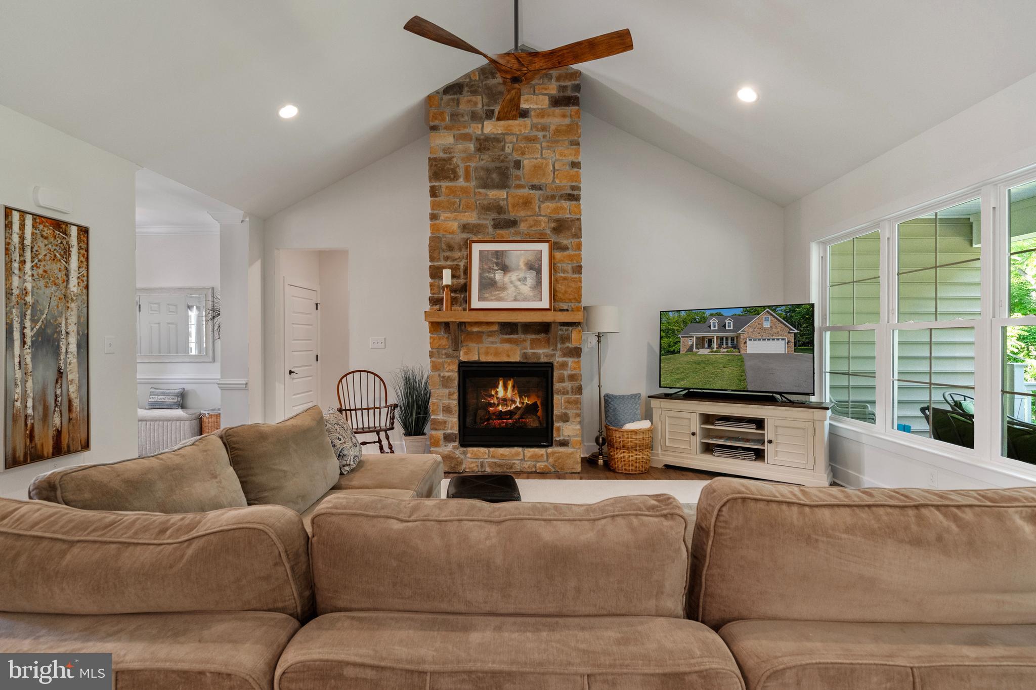 EASTLAND - Residential