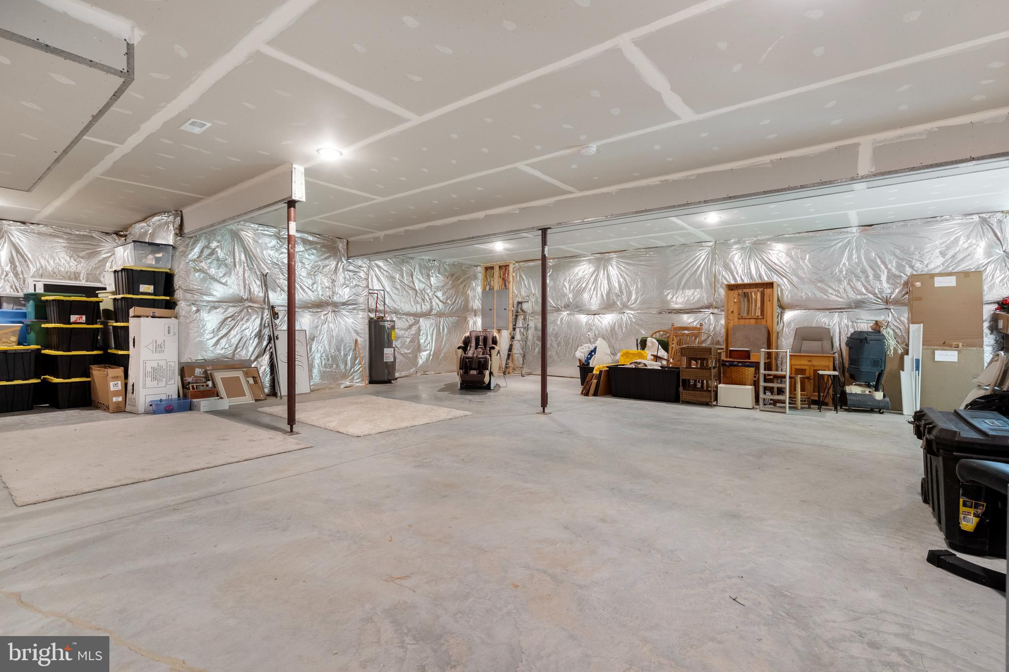 EASTLAND - Residential