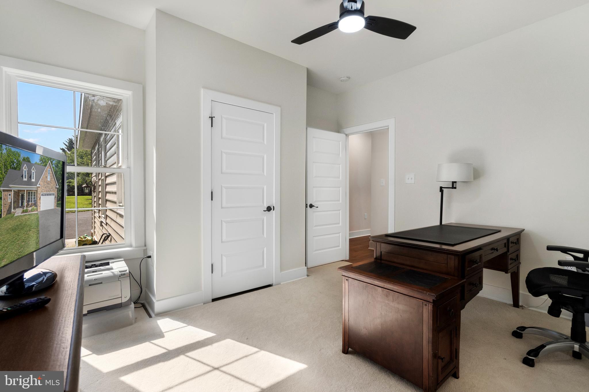 EASTLAND - Residential