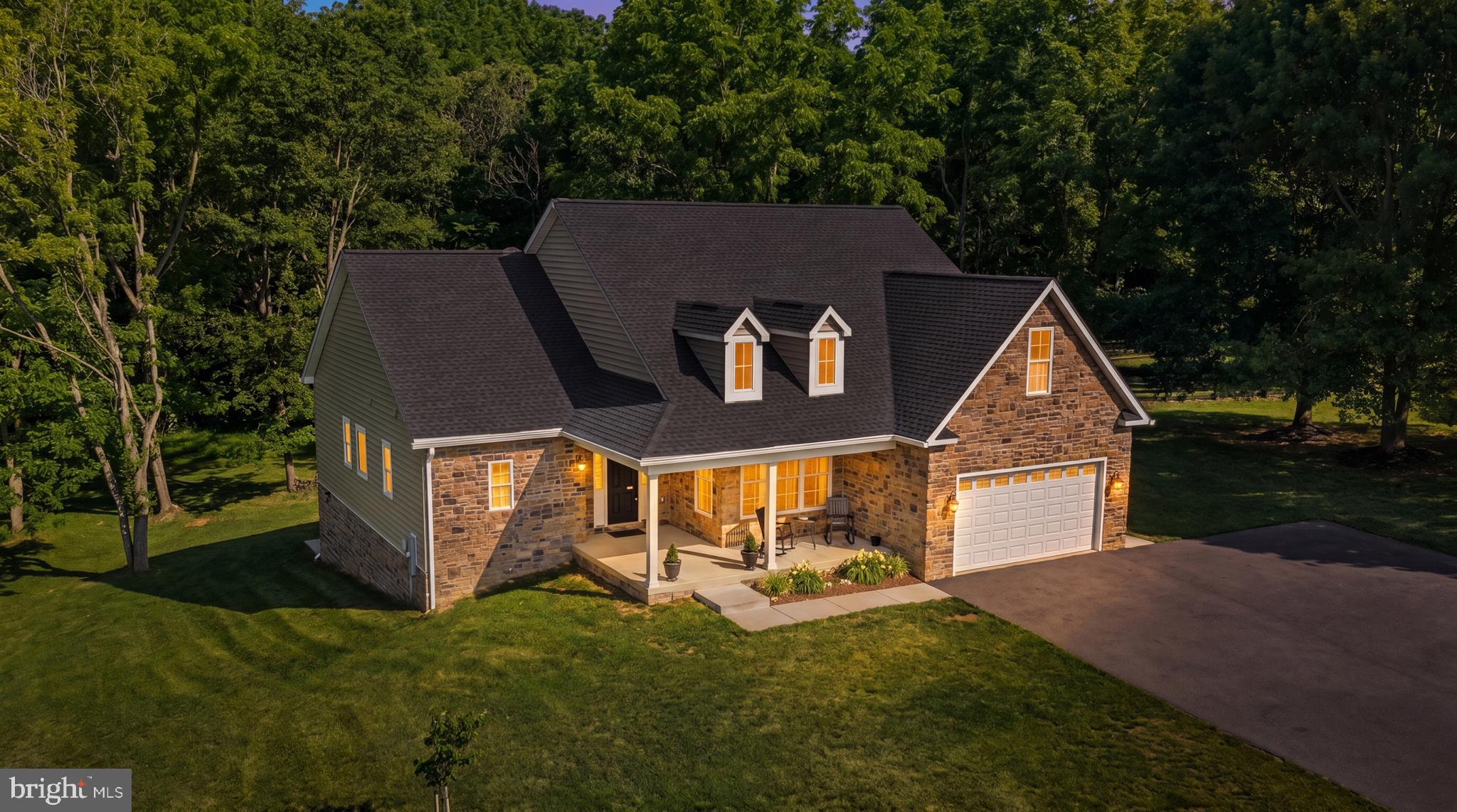 EASTLAND - Residential