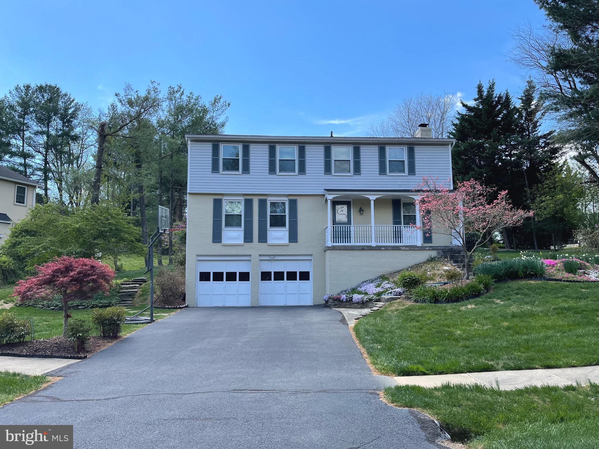 LOCKMEADE - Residential