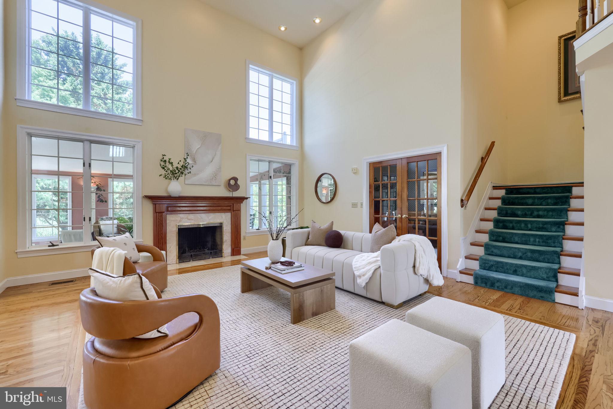 NORTH HILLS - Residential