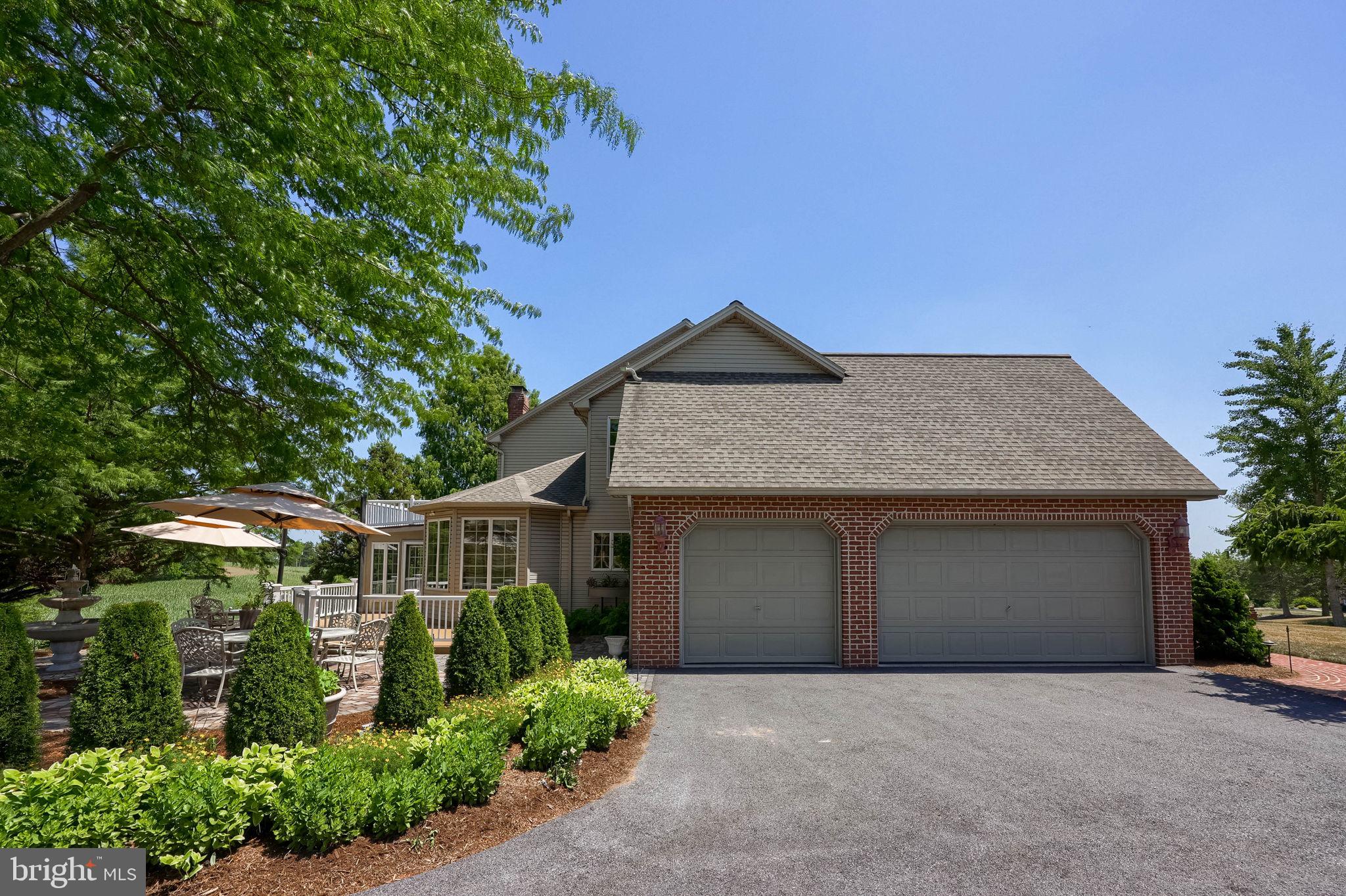 NORTH HILLS - Residential