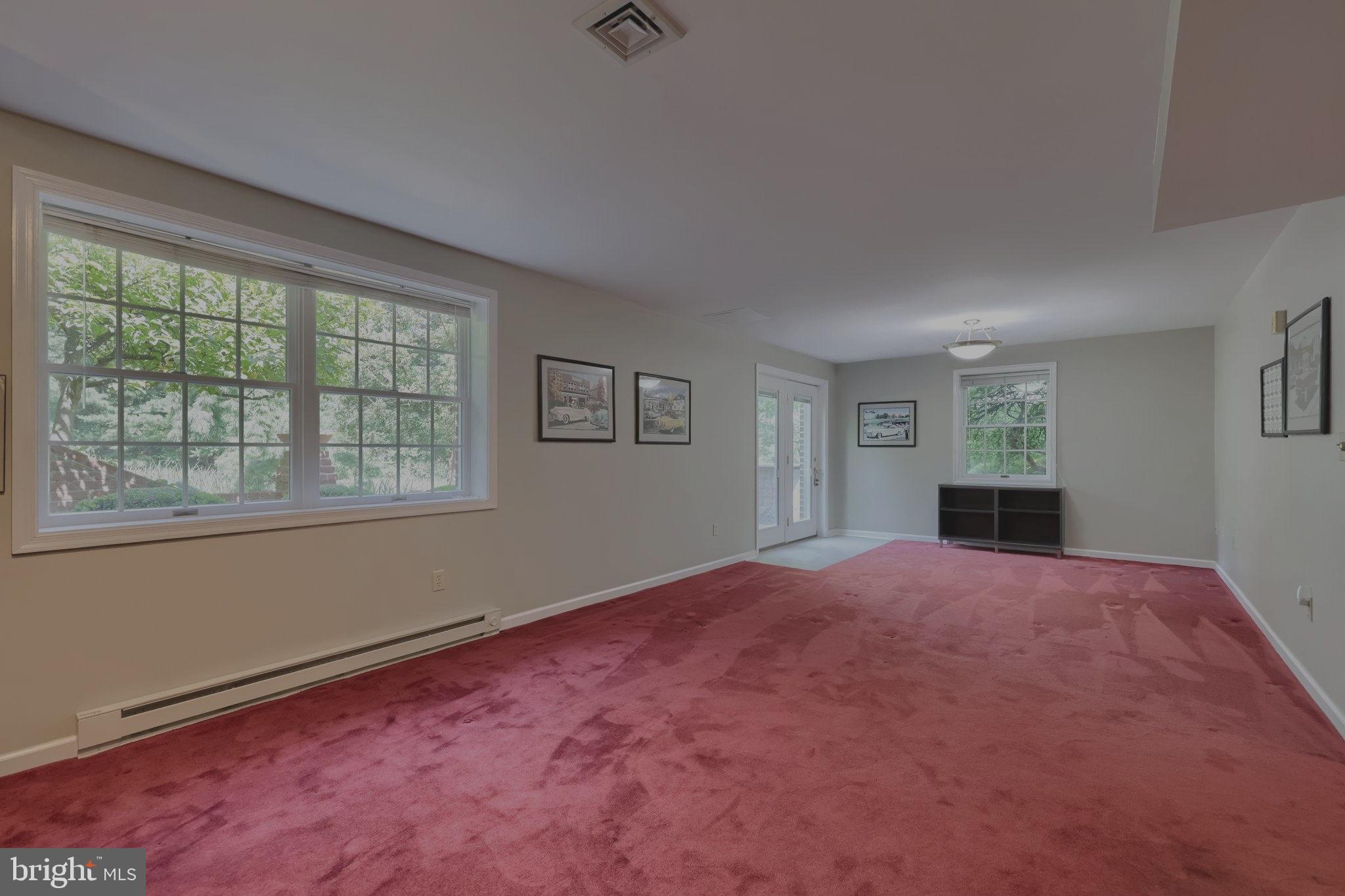 NORTH HILLS - Residential