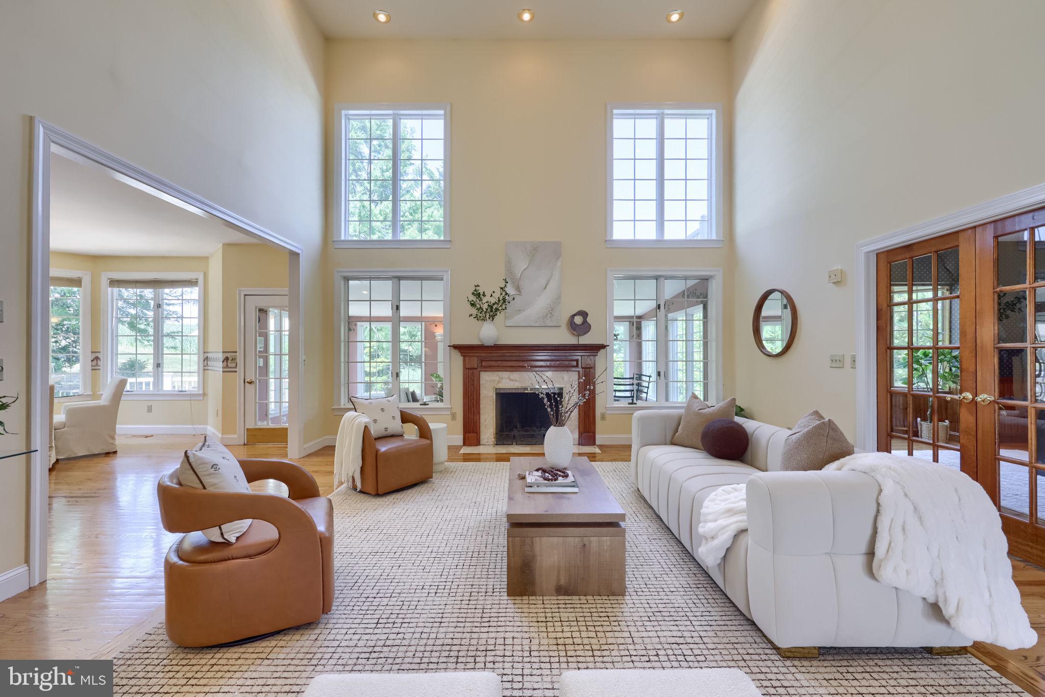 NORTH HILLS - Residential