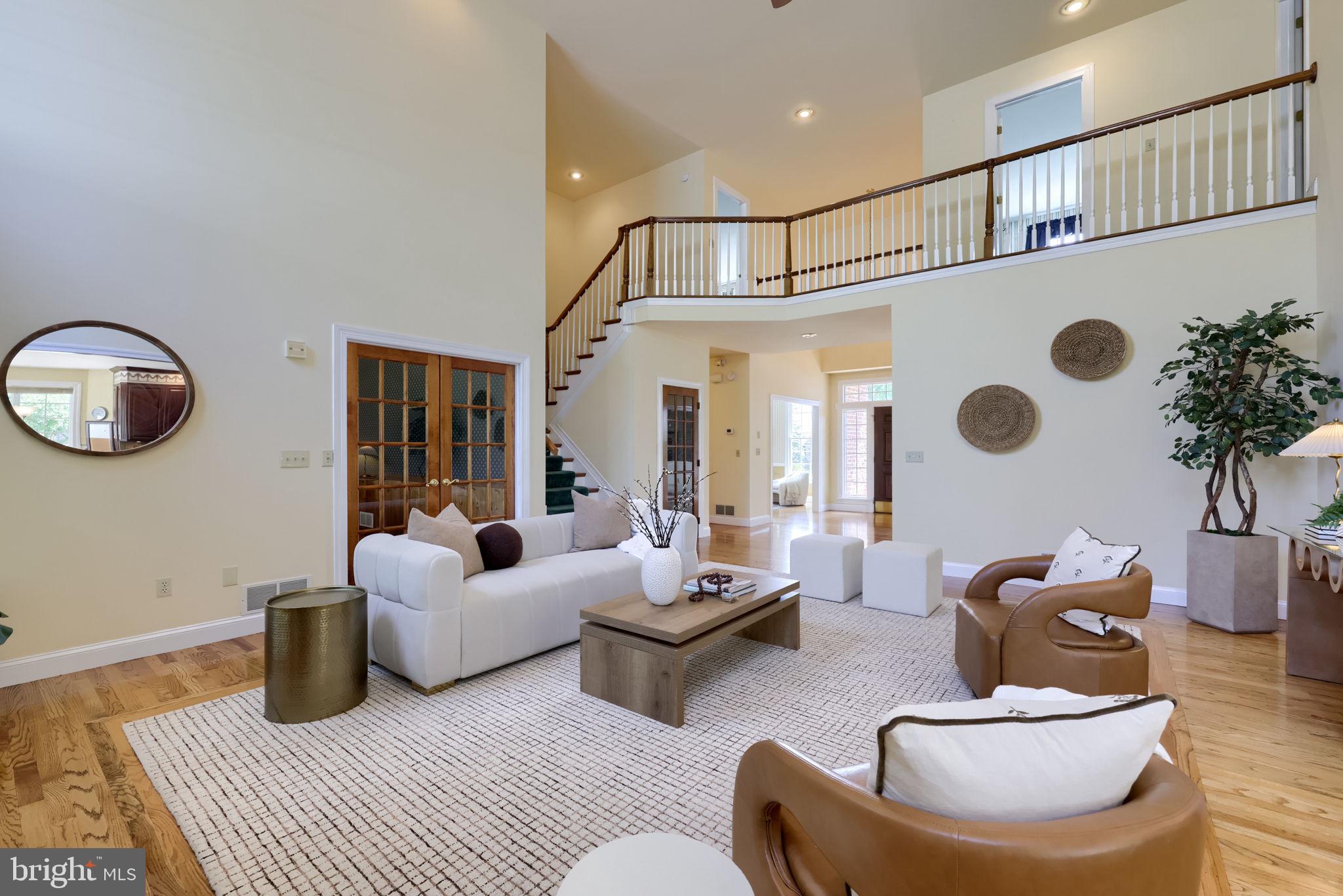 NORTH HILLS - Residential