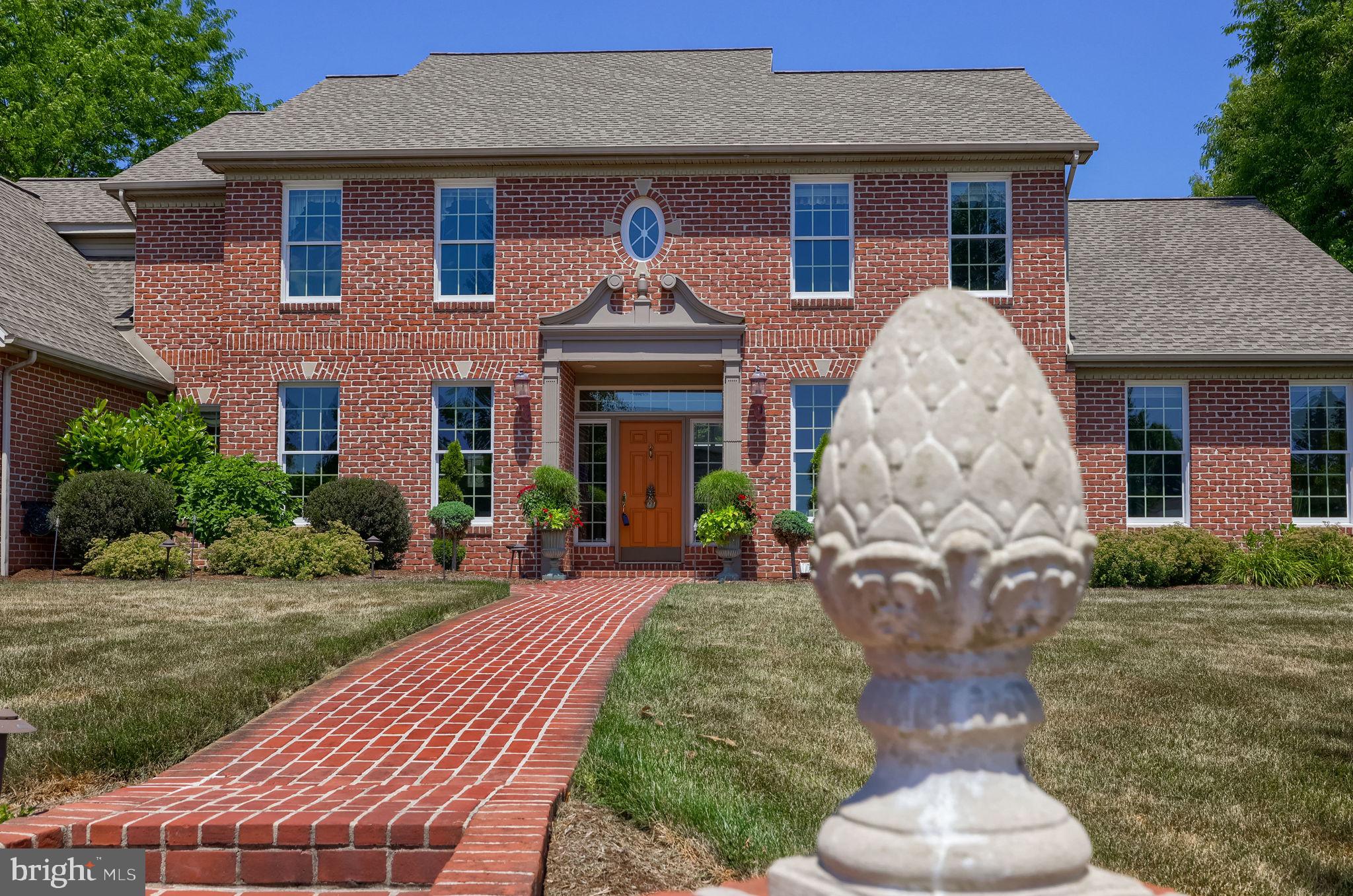 NORTH HILLS - Residential