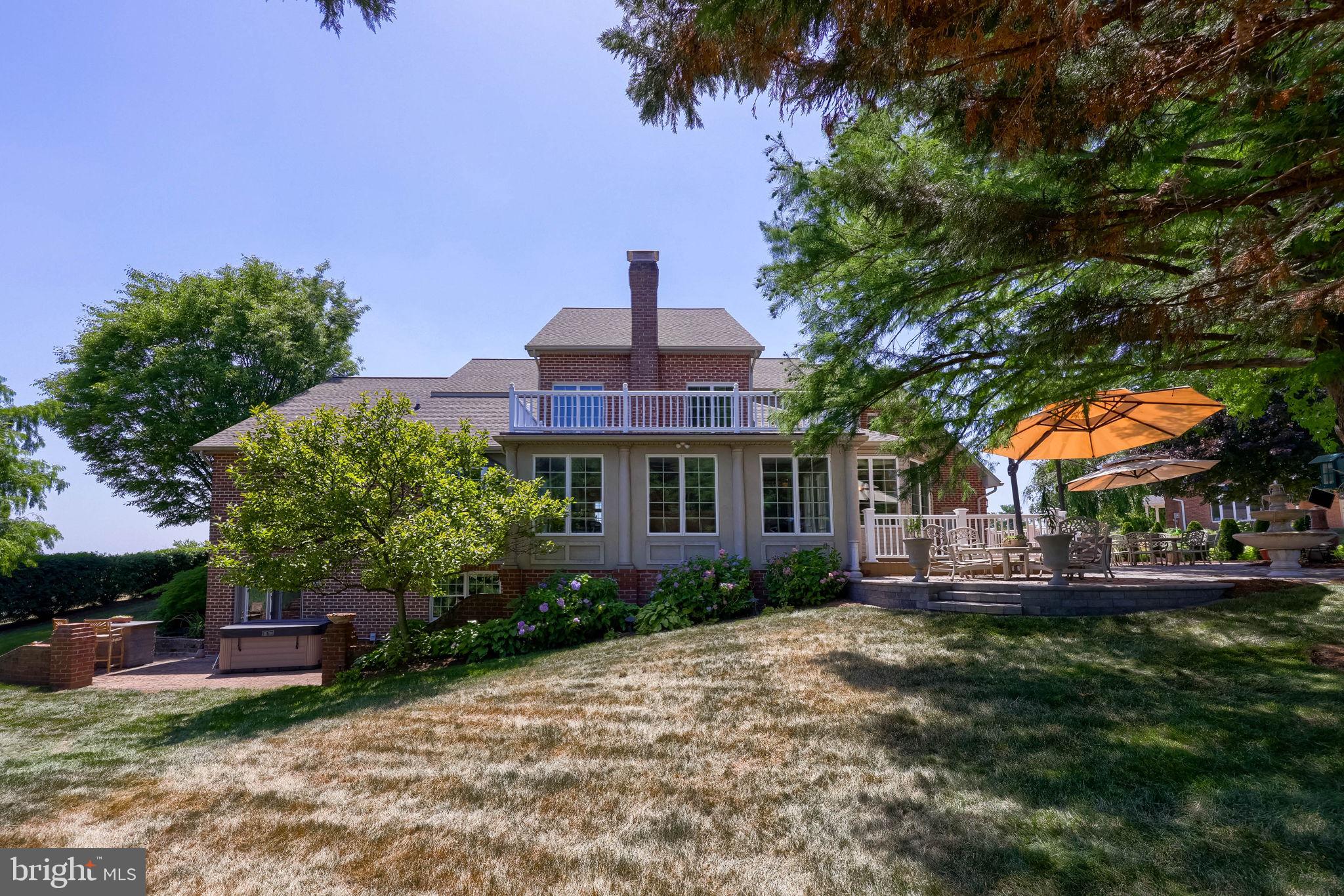 NORTH HILLS - Residential