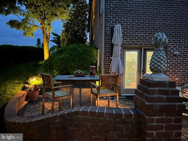 NORTH HILLS - Residential
