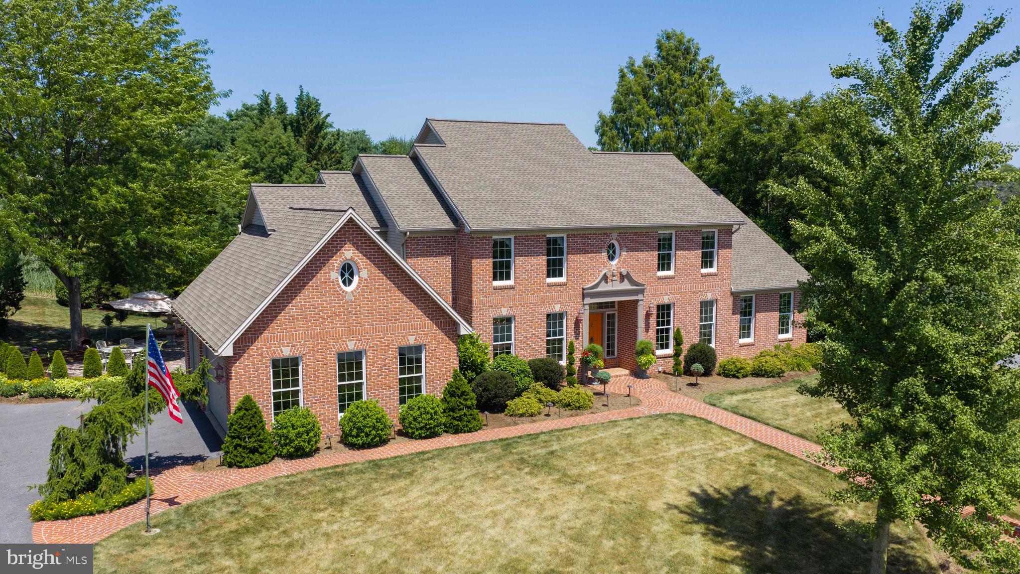 NORTH HILLS - Residential