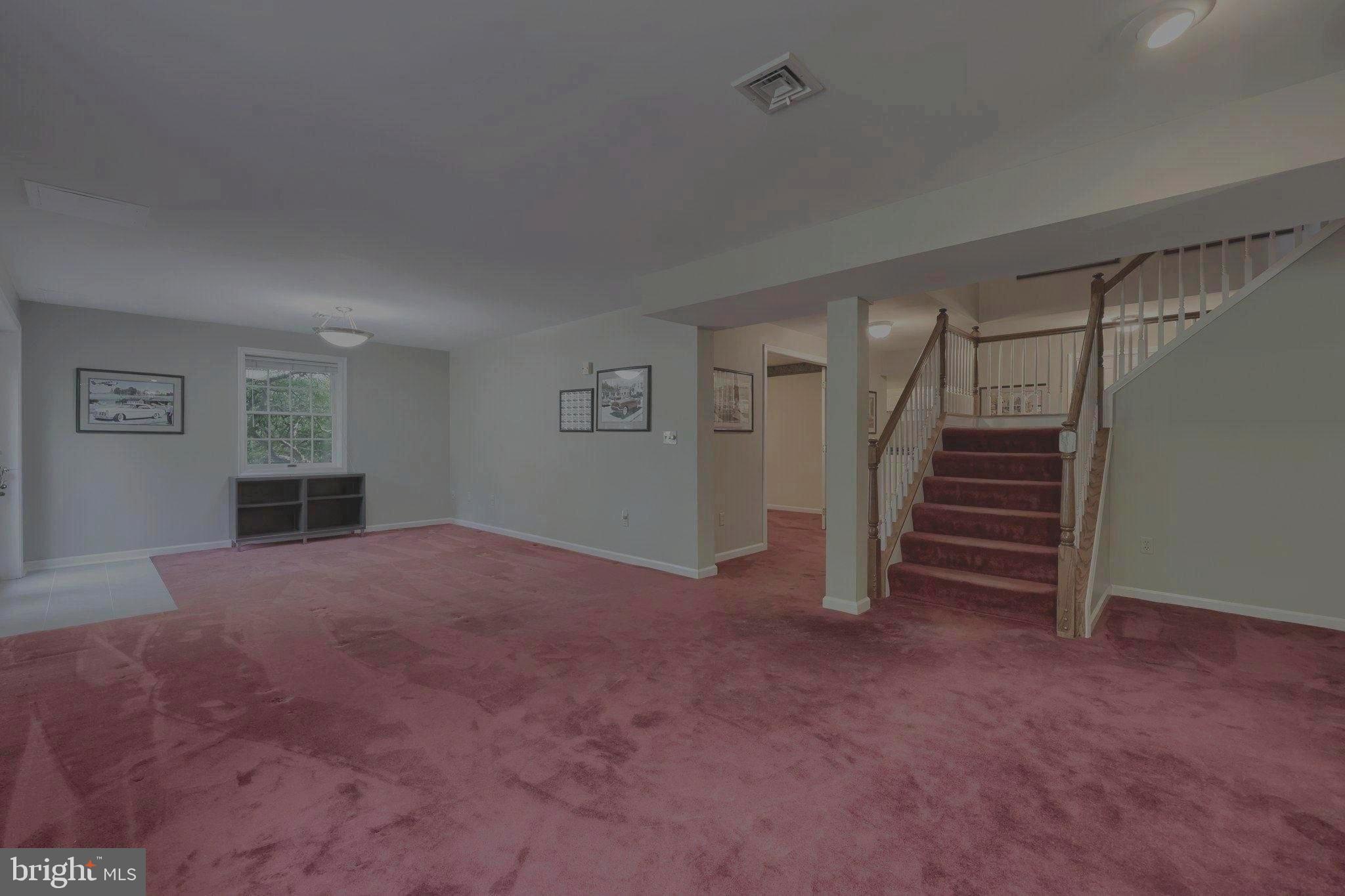 NORTH HILLS - Residential