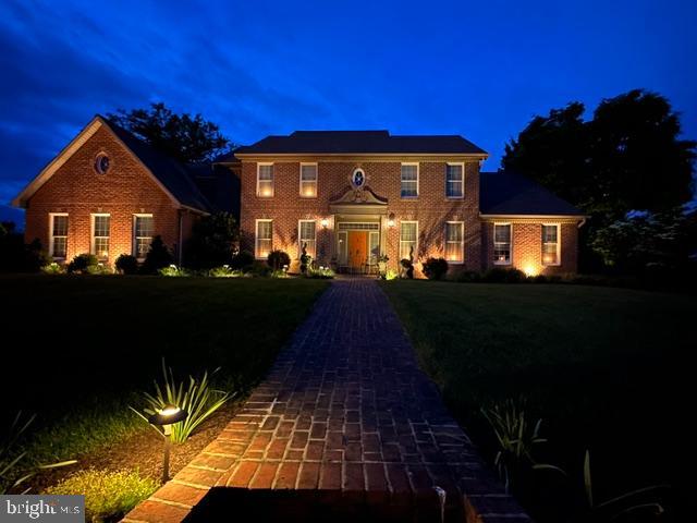 NORTH HILLS - Residential