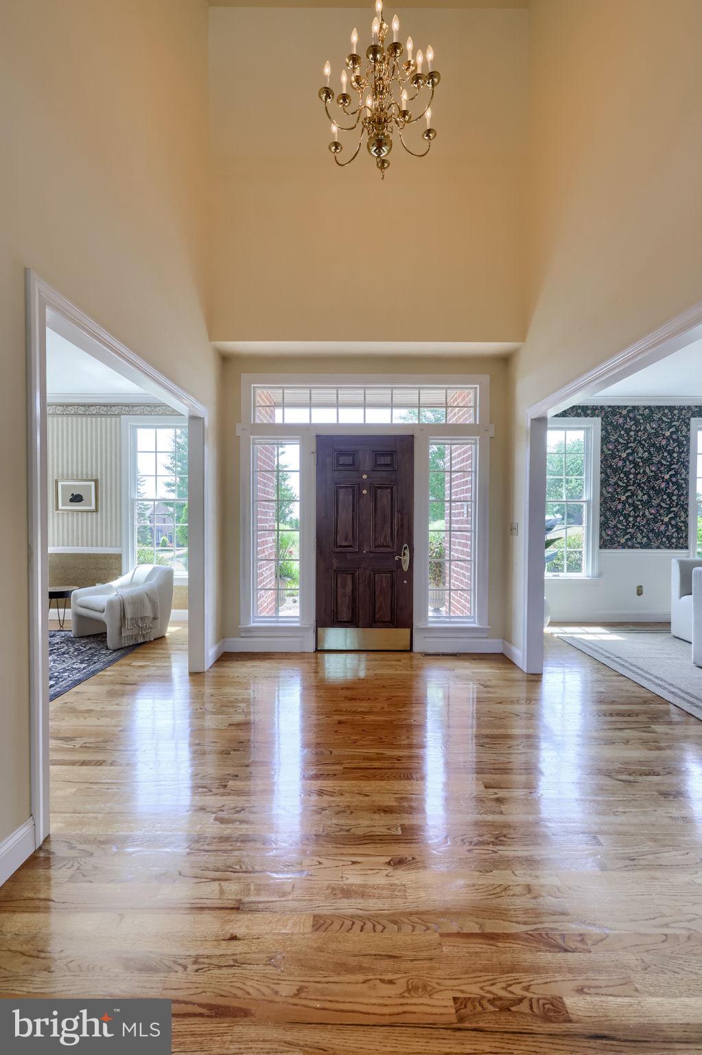 NORTH HILLS - Residential