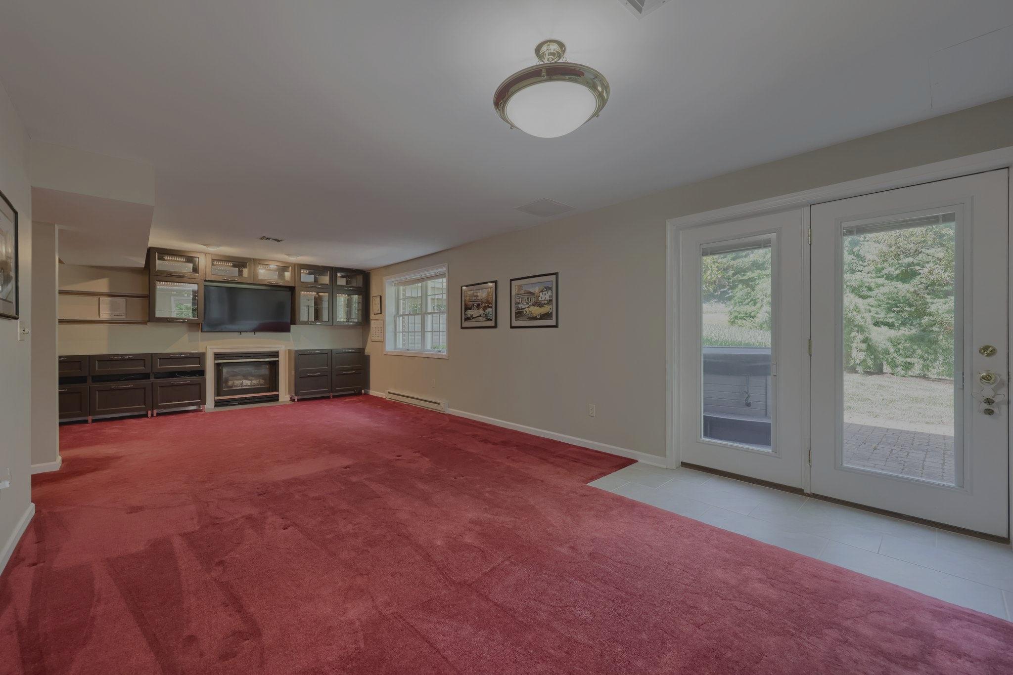 NORTH HILLS - Residential