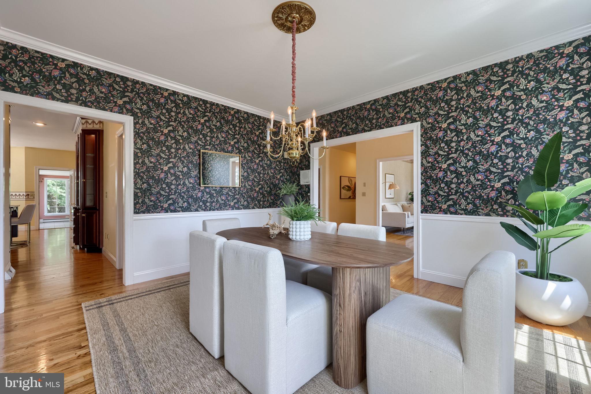 NORTH HILLS - Residential