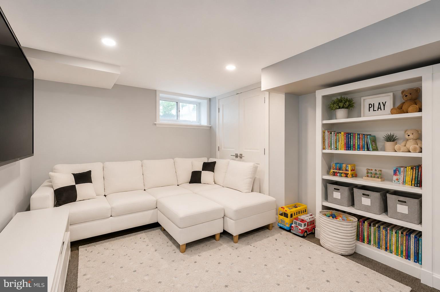 GRADUATE HOSPITAL - Residential