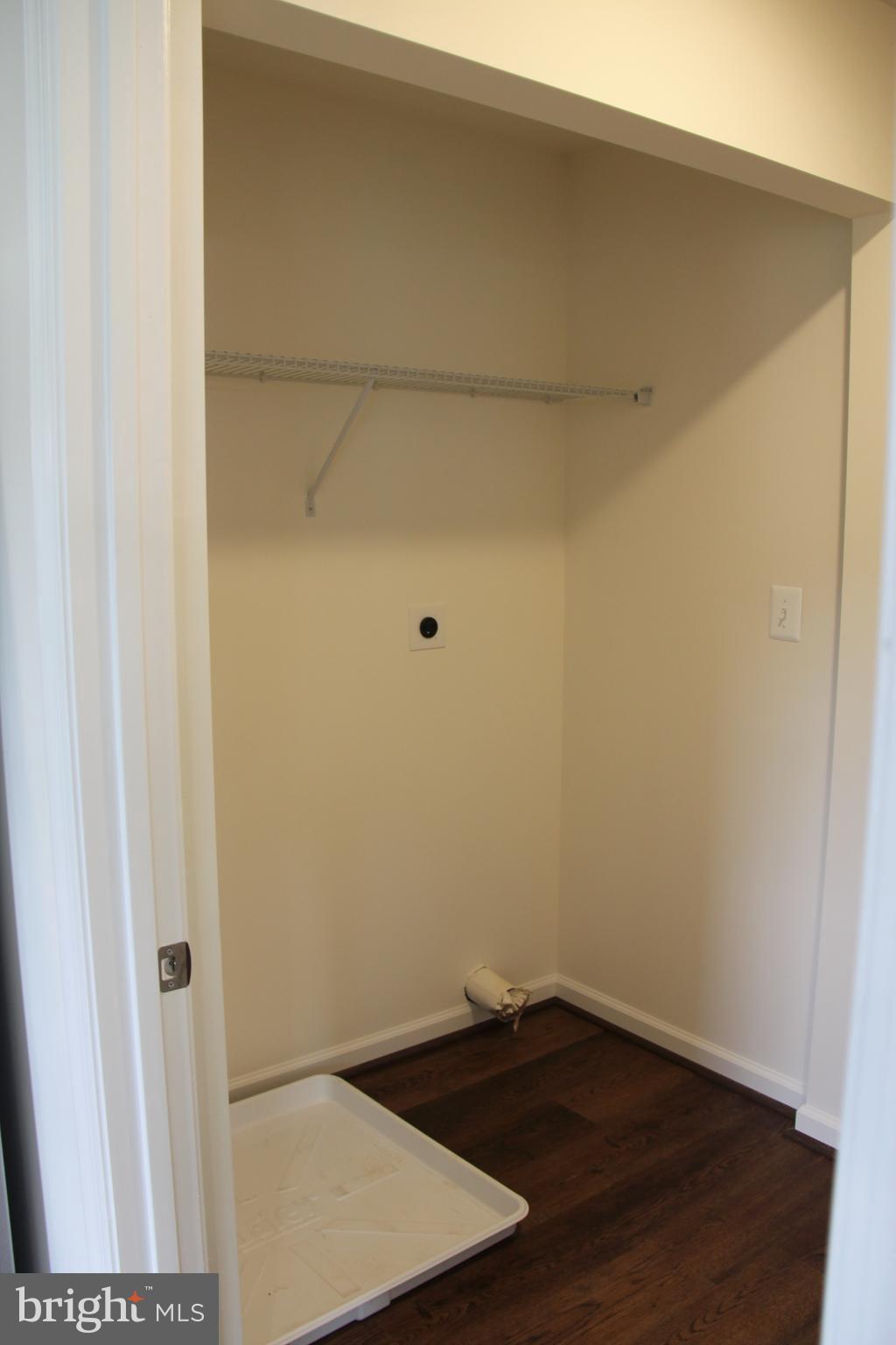 CATONSVILLE GARDENS - Residential