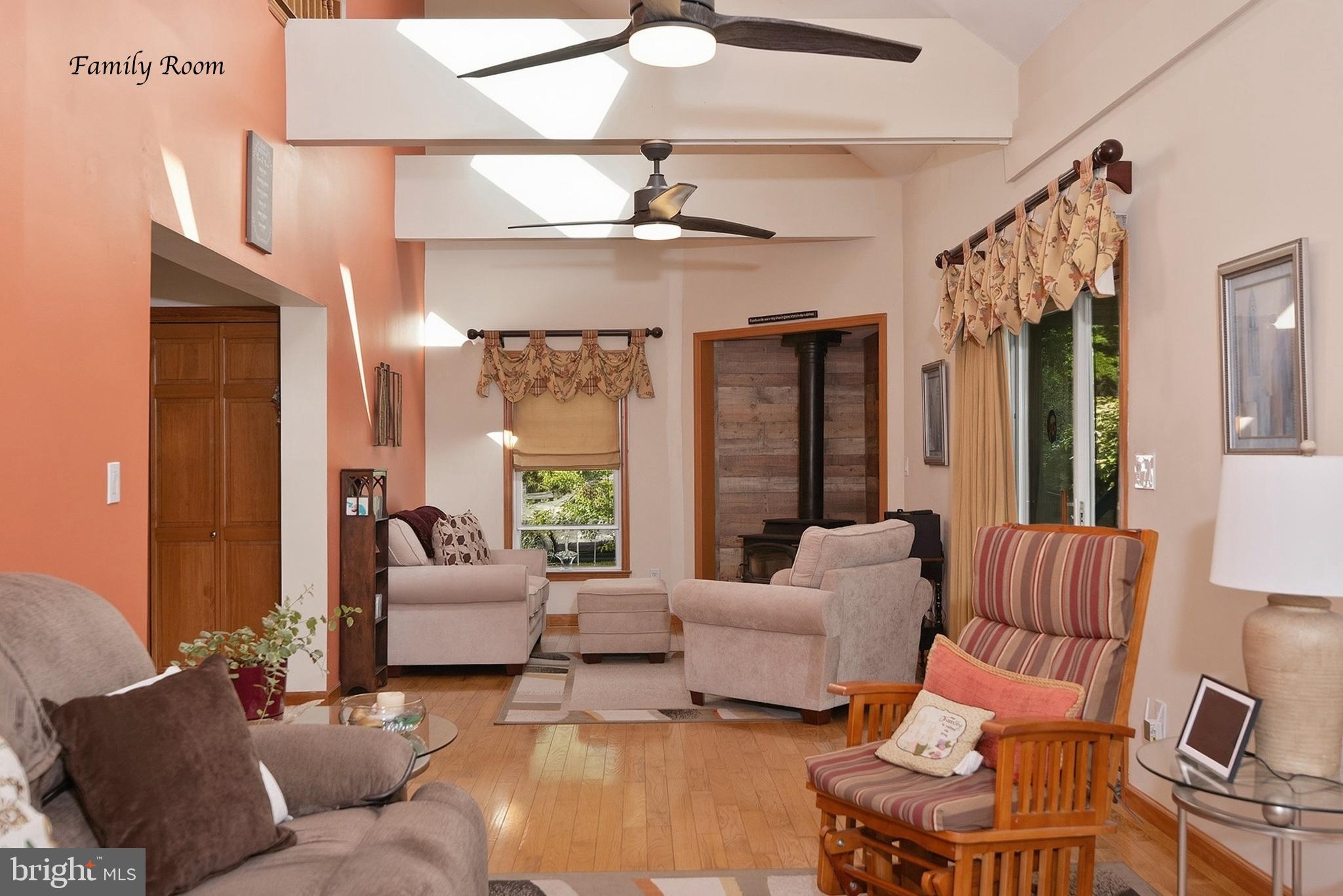 CANTERBURY BROOK - Residential