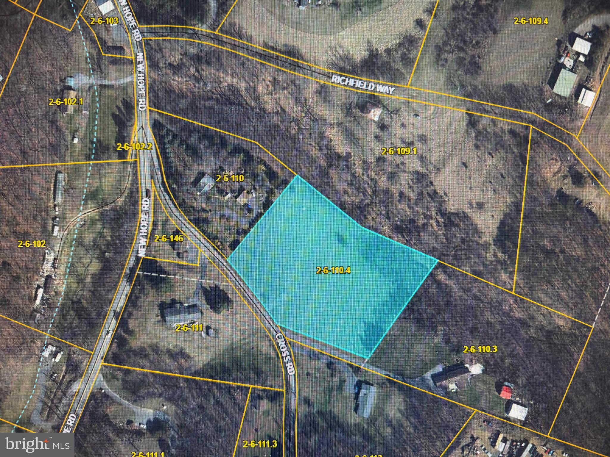 Beautiful UNRESTRICTED 2.8 acres just two minutes from downtown Berkeley Springs!  Imagine the possibilities!  Property was perced in 2018.  Dream home or tiny house-you decide!  Maybe even a few animals or a business?  This lush little slice of land is mostly flat to rolling in the back and mostly cleared for easy access with a gravel driveway are already installed. Only a mile from downtown amenities of shopping, spas, restaurants, Berkeley Springs State Park, breweries and our awesome MAC Ice house  and the Star Theater for wonderful entertainment!  Just 11 miles from Cacapon State Park for golfing, hiking, biking, boating and the list goes on!